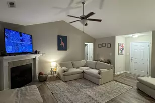 22 Willard Wood Run, Benson, NC 27504 - Photo 9