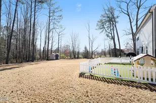 403 W Odell Ln, Zebulon, NC 27597 - Photo 37