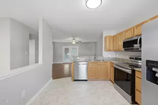 1812 Shiva Ct, Durham, NC 27703 - Photo 9