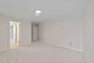 200 Faraday Ct, Cary, NC 27518 - Photo 29