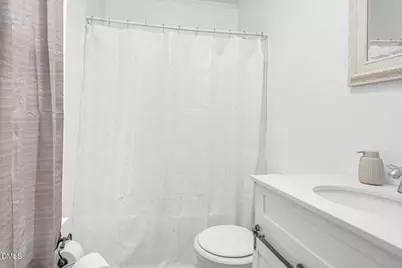 1113 Nash E, Wilson, NC 27893 - Photo 23