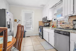 1113 Nash E, Wilson, NC 27893 - Photo 11