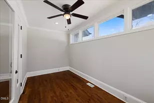 221 Charlotte Ave, Sanford, NC 27330 - Photo 9