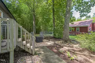 1205 John Breckenridge Dr, Hillsborough, NC 27278 - Photo 5