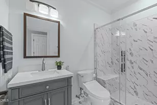 102 Bathgate Ln, Cary, NC 27513 - Photo 15