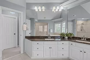 102 Bathgate Ln, Cary, NC 27513 - Photo 29