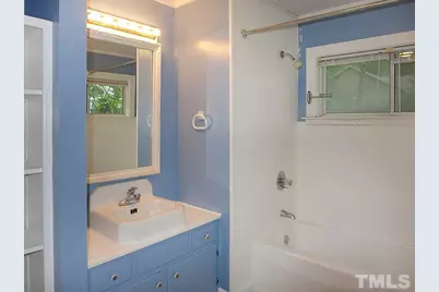 200 E Poplar Avenue, Carrboro, NC 27510 - Photo 15