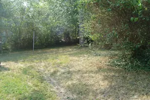 200 E Poplar Ave, Carrboro, NC 27510 - Photo 19