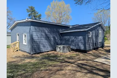 502 E Surles Street, Dunn, NC 28334 - Photo 23