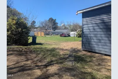 502 E Surles Street, Dunn, NC 28334 - Photo 23