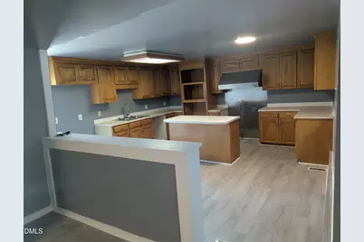 502 E Surles Street, Dunn, NC 28334 - Photo 5