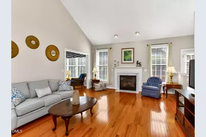 408 Knotts Valley Lane, Cary, NC 27519 - Photo 5