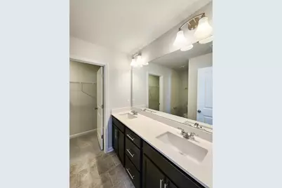 2431 Kasota Lane, Raleigh, NC 27610 - Photo 37