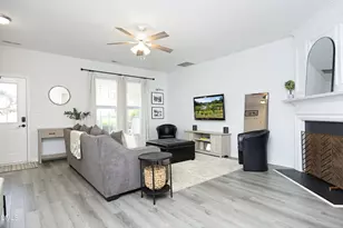 4224 Vienna Crest Dr, Raleigh, NC 27613 - Photo 9