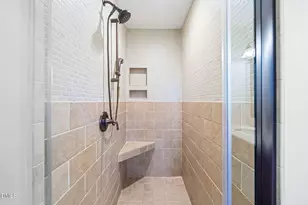 15 Abbey Rd, Chapel Hill, NC 27516 - Photo 23