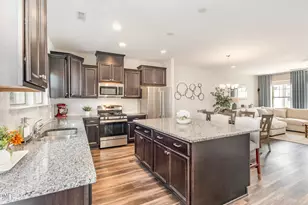 823 Richmont Grove Ln, Apex, NC 27523 - Photo 3