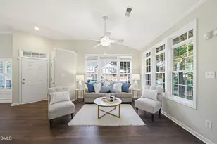 13101 Ashford Park Dr, Raleigh, NC 27613 - Photo 3