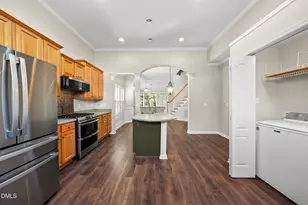 13101 Ashford Park Dr, Raleigh, NC 27613 - Photo 9