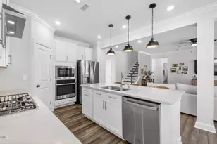 215 Sea Cave Ln, Raleigh, NC 27610 - Photo 5