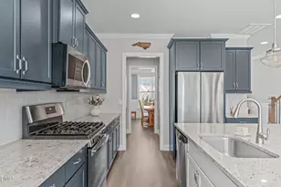 229 Logans Manor Dr, Holly Springs, NC 27540 - Photo 11