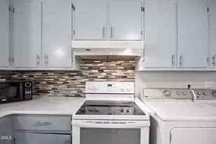 2415 Sparwood Dr, Durham, NC 27705 - Photo 15