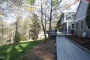 506 Bayberry Dr, Chapel Hill, NC 27517 - Photo 5