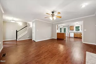 916 Brookhannah Ct, Fuquay-Varina, NC 27526 - Photo 7