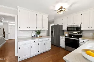 123 Donna Pl, Cary, NC 27513 - Photo 19