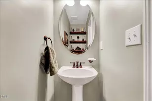 217 Morning View Ct, Durham, NC 27703 - Photo 15