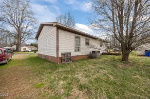 119 N Forestwood Ct, Mebane, NC 27302 - Photo 17