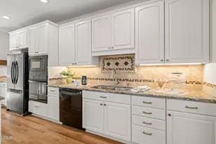 1013 Erins Way Ln, Raleigh, NC 27614 - Photo 15