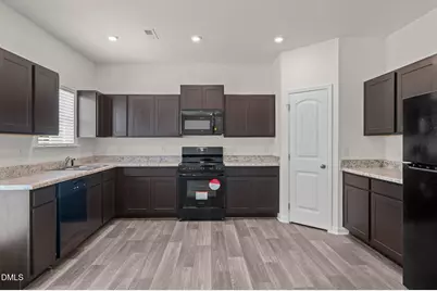 827 Biltmore Drive, Sanford, NC 27332 - Photo 9