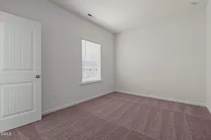 827 Biltmore Dr, Sanford, NC 27332 - Photo 21