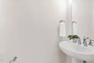 213 Gresham Ave, Durham, NC 27704 - Photo 9