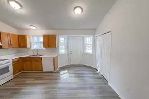 1313 Spruce Dr, Zebulon, NC 27597 - Photo 9