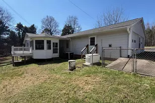 6364 Kimesville Rd, Liberty, NC 27298 - Photo 9