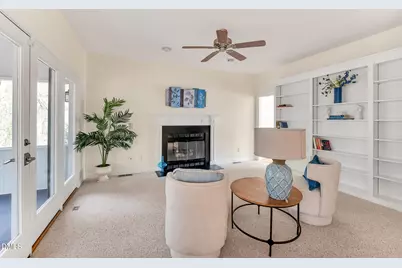 109 N Crabtree Knolls, Chapel Hill, NC 27514 - Photo 17