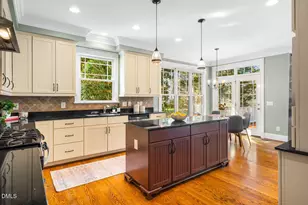 300 Long Meadows Rd, Chapel Hill, NC 27516 - Photo 13