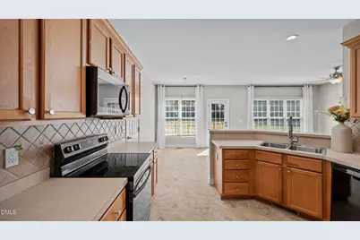 10 Woodcrest Drive, Youngsville, NC 27596 - Photo 15