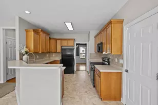 10 Woodcrest Dr, Youngsville, NC 27596 - Photo 13