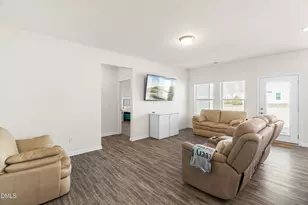 17 Geneva Cir, Benson, NC 27504 - Photo 17