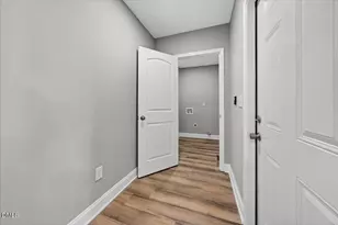 408 S Brevard St, Selma, NC 27576 - Photo 11