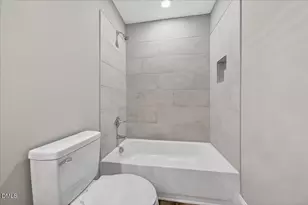 408 S Brevard St, Selma, NC 27576 - Photo 17