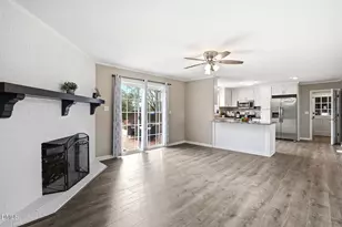 1200 Meadowlark Rd, Dunn, NC 28334 - Photo 11