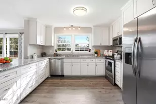 1200 Meadowlark Rd, Dunn, NC 28334 - Photo 17