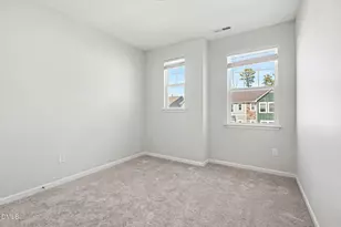 1042 Commack Dr, Durham, NC 27703 - Photo 13