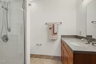 1423 Poinsett Dr, Chapel Hill, NC 27517 - Photo 25