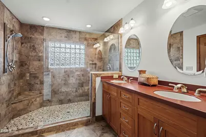 1423 Poinsett Drive, Chapel Hill, NC 27517 - Photo 17