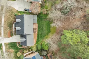 341 Oxfordshire Ln, Chapel Hill, NC 27517 - Photo 47