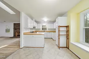 8609 Cavatina Ct, Apex, NC 27539 - Photo 7